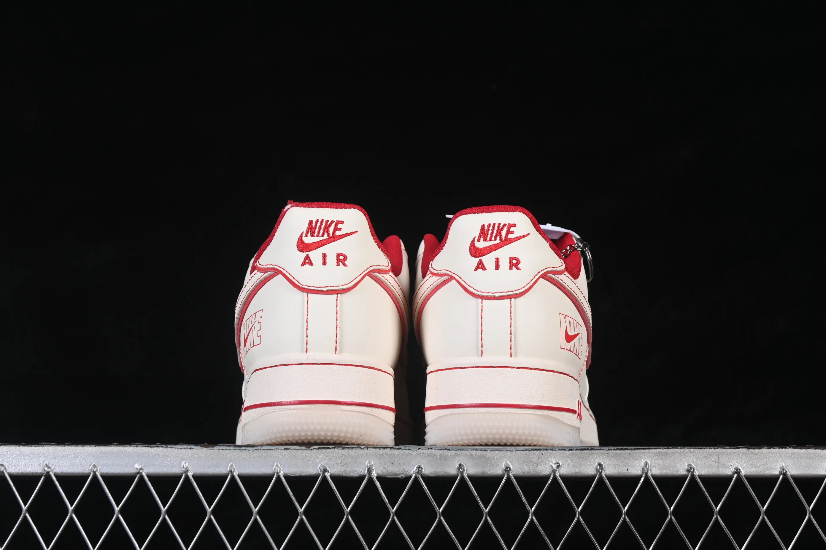 All categories Nk Air Force 1 Air Force series Nk Air Force 1 Low Air Force low-top Nike Air Force 1'07 Low joint model Bugs Bunny Air Force 1 low-top casual sneakers SM6668-132